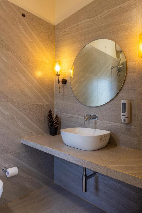 Saffronstays Apricus Farm, Karjat Εξωτερικό φωτογραφία